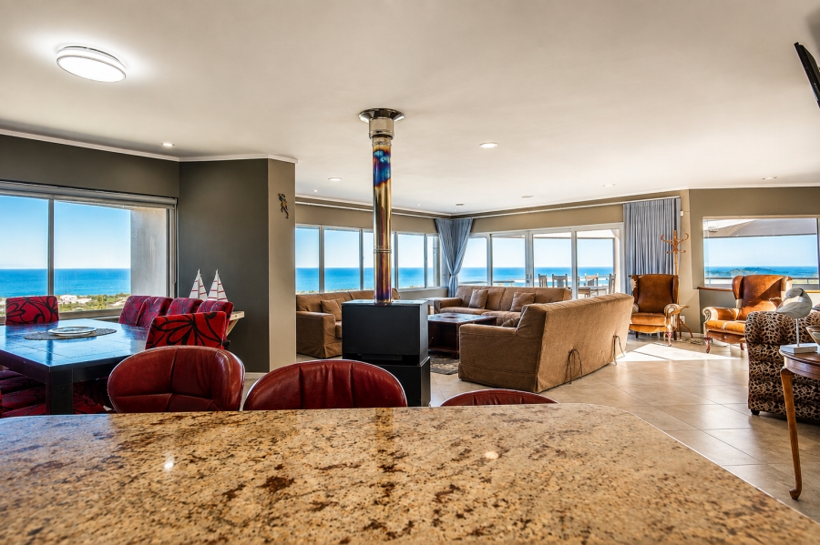 6 Bedroom Property for Sale in Brenton On Sea Western Cape